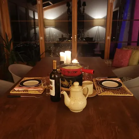 Elvira House Montreux, Un Lieu Magique ! *