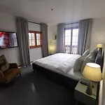 Elvira House Montreux, Un Lieu Magique ! Montreux